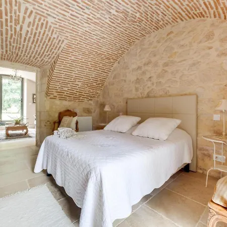 Holiday home Charming In With Private Pool *